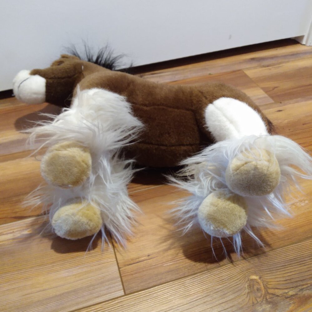 Stuffed Clydesdale Horse - Picture 5 of 5